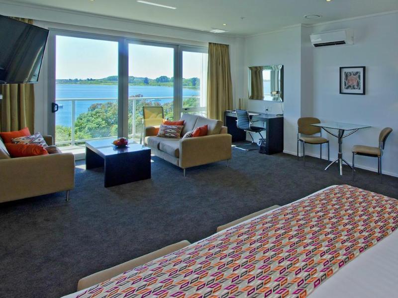 Hotel On Devonport Tauranga Exterior foto